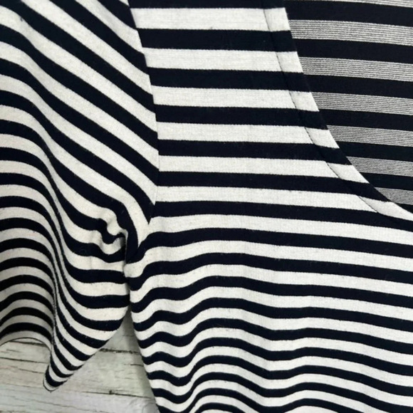 Ann Taylor black striped dress size small midi - Picture 5 of 9